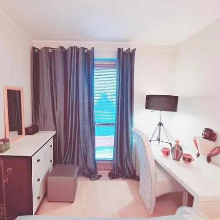 Comfort And Stylish Place To Relax, 5min To The Center!